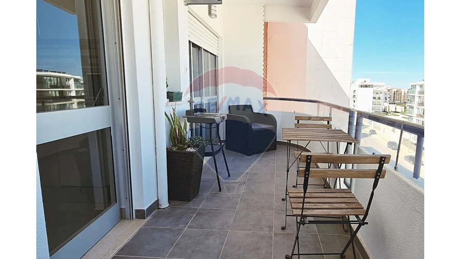 Apartamento T1 para Venda em Armação de Pera Foto 7