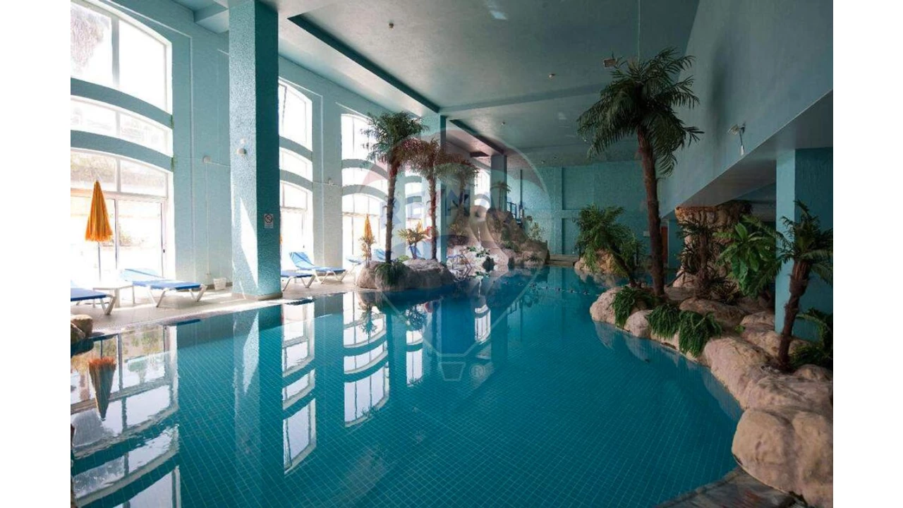 Apartamento T1 para Venda em Albufeira e Olhos de Água Foto 12