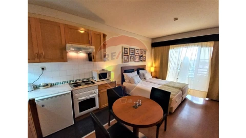 Apartamento T1 para Venda em Albufeira e Olhos de Água