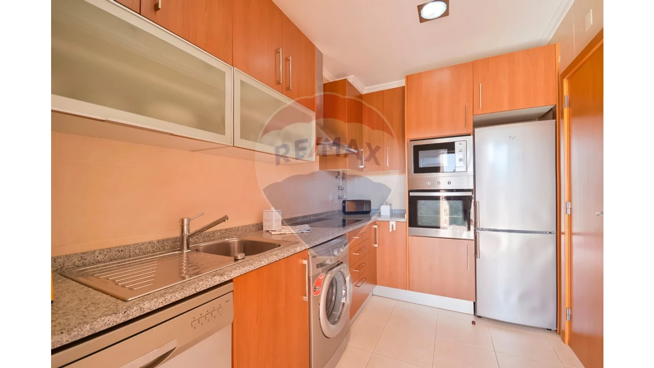 Apartamento T1 para Venda em Alcantarilha e Pêra Foto 14