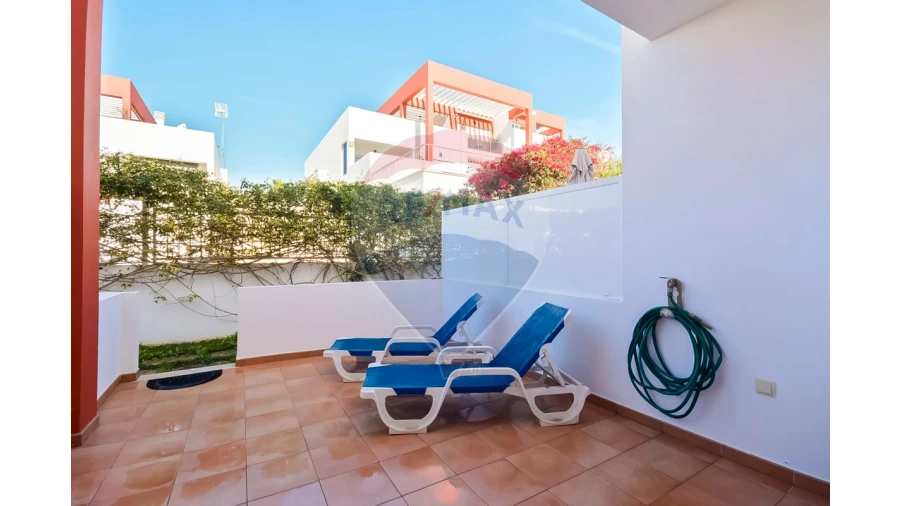 Apartamento T1 para Venda em Alcantarilha e Pêra Foto 21