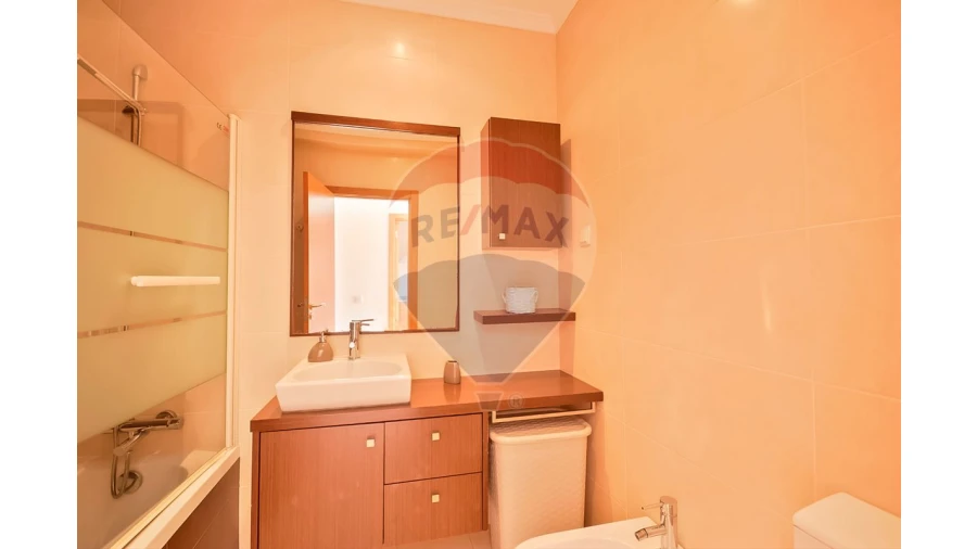 Apartamento T1 para Venda em Alcantarilha e Pêra Foto 16