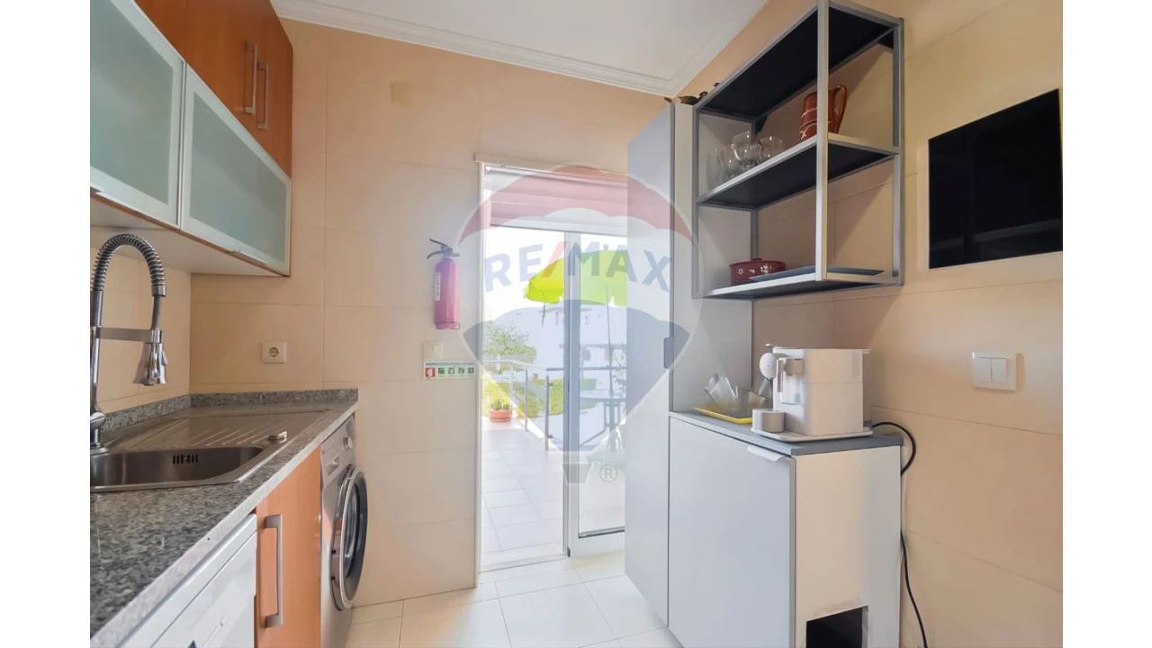 Apartamento T1 para Venda em Alcantarilha e Pêra Foto 15