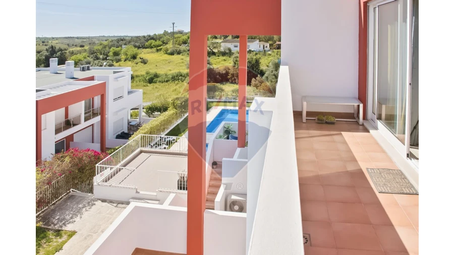 Apartamento T1 para Venda em Alcantarilha e Pêra Foto 18