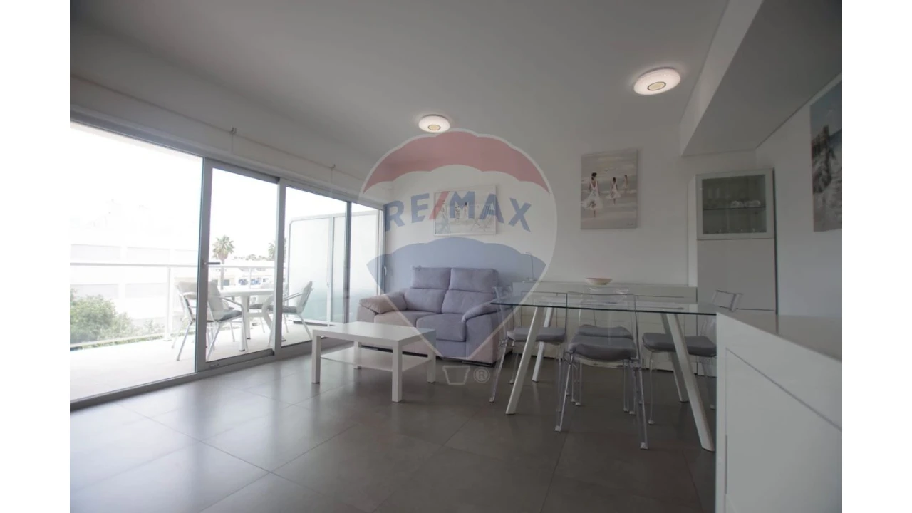 Apartamento T1 para Venda em Albufeira e Olhos de Água Foto 3