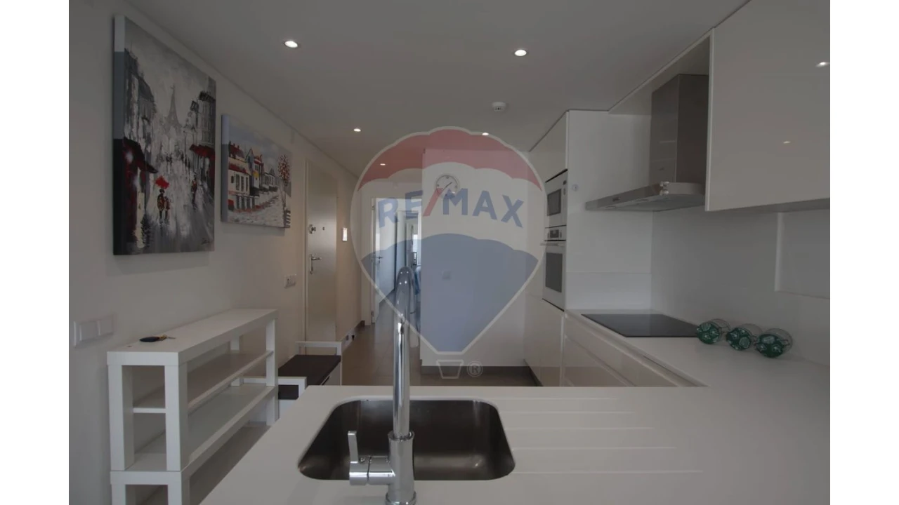 Apartamento T1 para Venda em Albufeira e Olhos de Água Foto 8