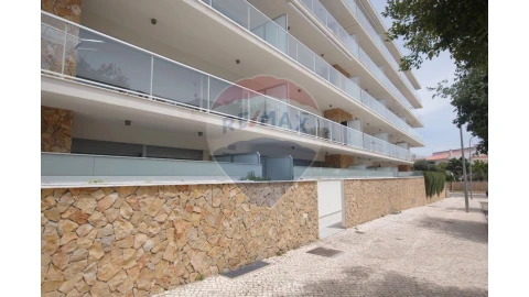 Apartamento T1 para Venda em Albufeira e Olhos de Água