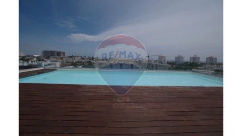 Apartamento T1 para Venda em Albufeira e Olhos de Água
