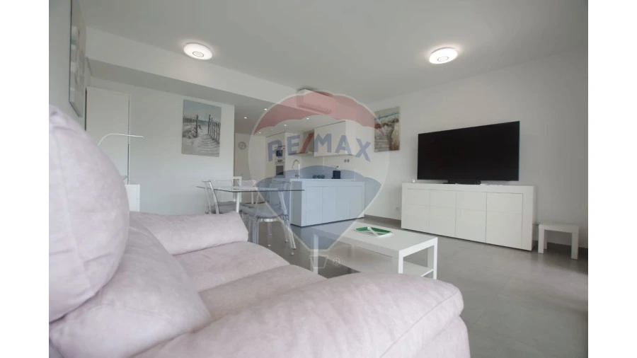 Apartamento T1 para Venda em Albufeira e Olhos de Água Foto 12