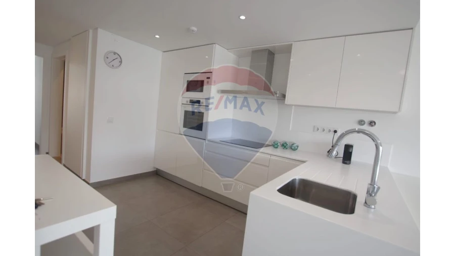 Apartamento T1 para Venda em Albufeira e Olhos de Água Foto 7