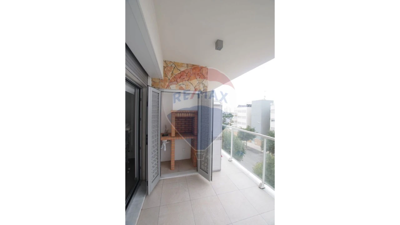 Apartamento T1 para Venda em Albufeira e Olhos de Água Foto 21