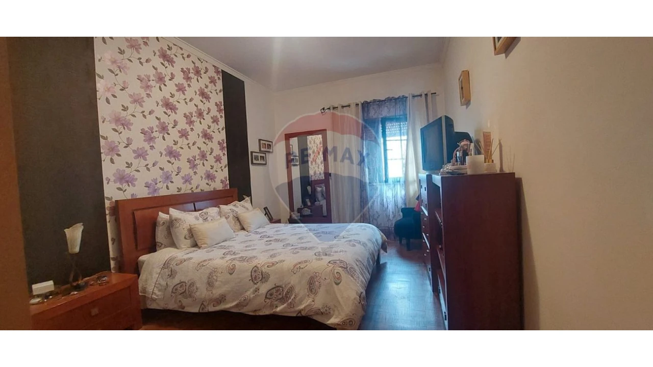 Moradia T4 para Venda em Alhos Vedros Foto 6