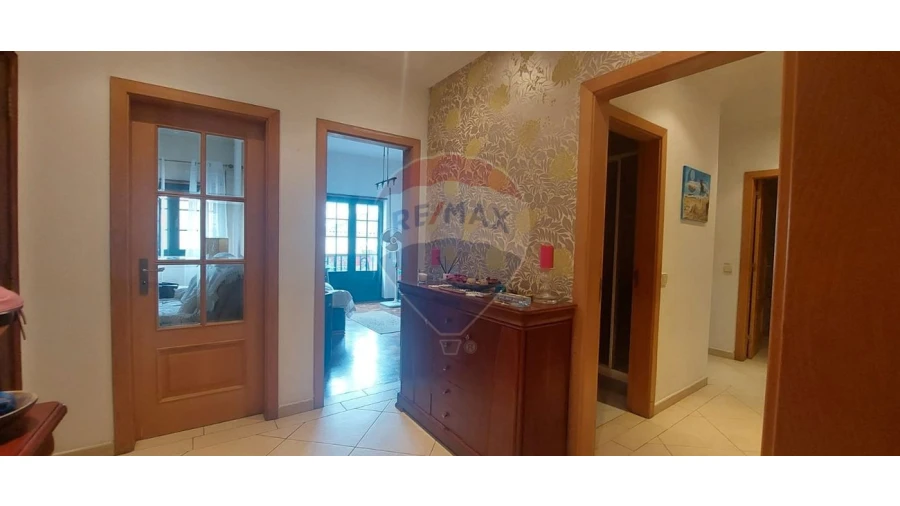 Moradia T4 para Venda em Alhos Vedros Foto 3