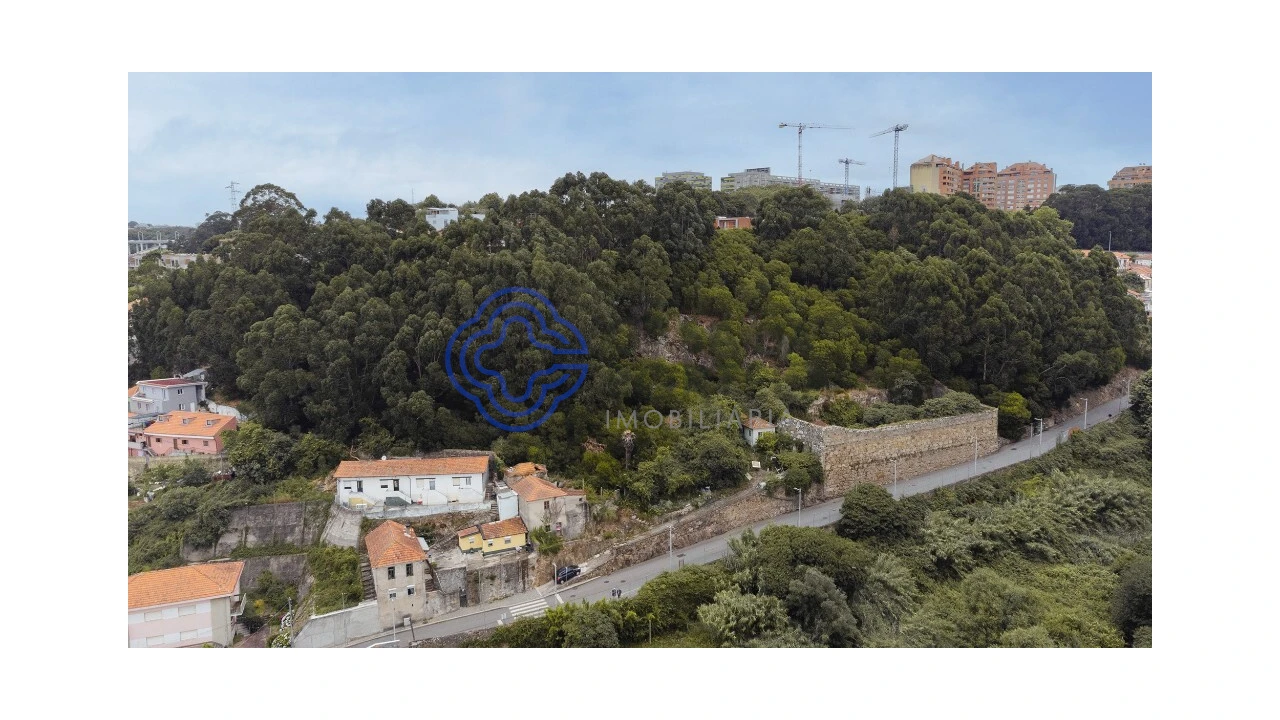 Terreno para Venda em Santa Marinha e São Pedro da Afurada Foto 8