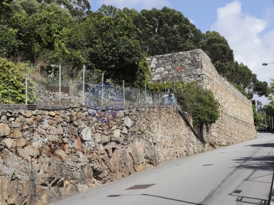 Terreno para Venda em Santa Marinha e São Pedro da Afurada Foto 17