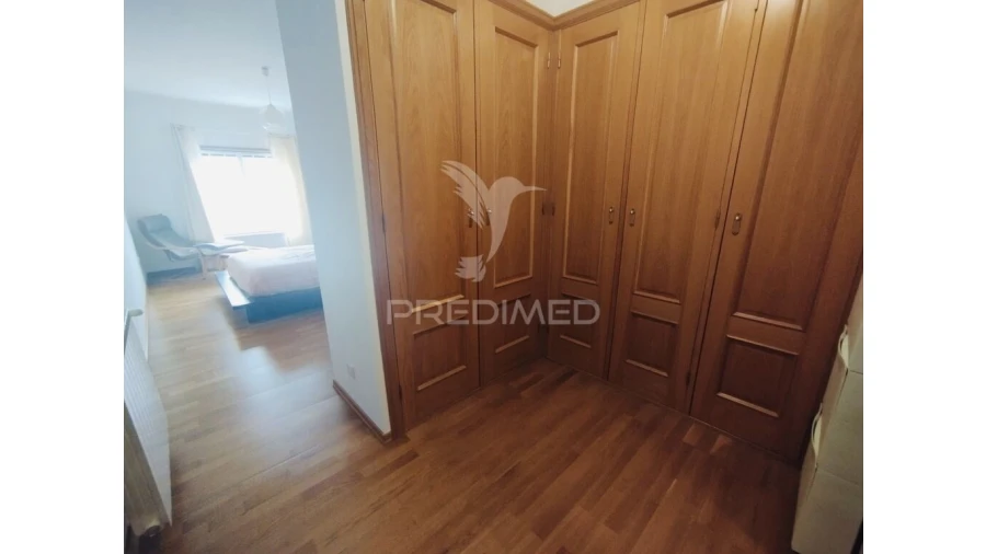 Apartamento T3 para Venda em Malveira e São Miguel de Alcainça Foto 9