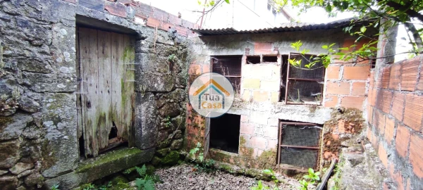Moradia T4 para Venda em Campo