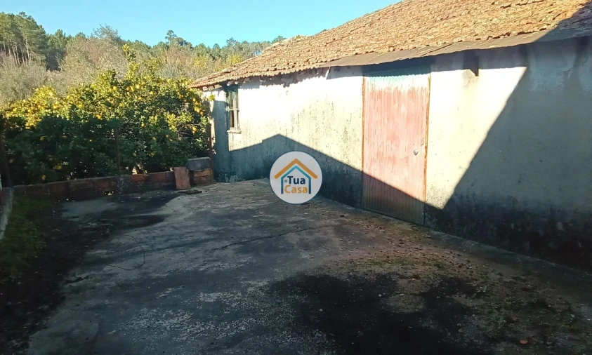 Moradia T4 para Venda em Campo Foto 8