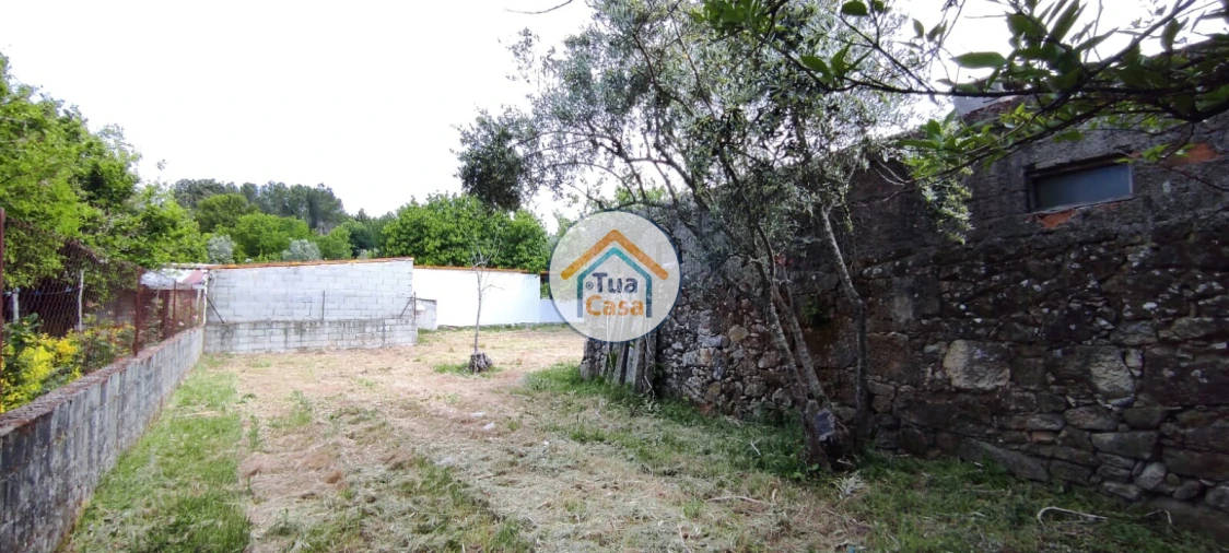 Moradia T4 para Venda em Campo Foto 17