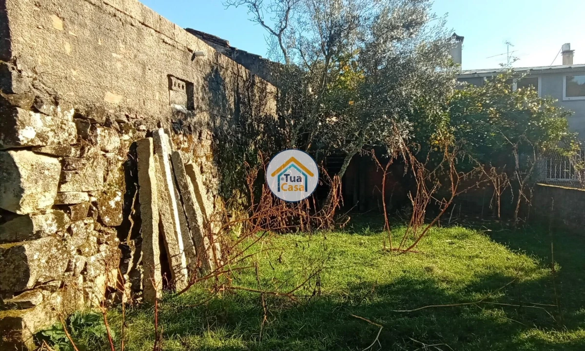 Moradia T4 para Venda em Campo Foto 4