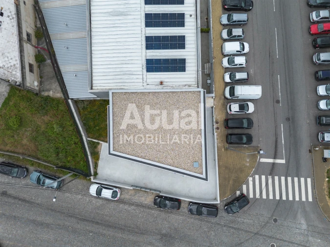 Armazém para Venda em Ferreiros e Gondizalves Foto 3