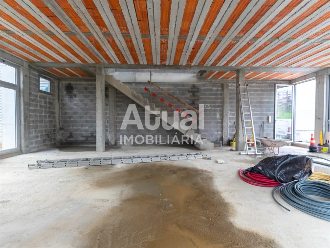 Armazém para Venda em Ferreiros e Gondizalves Foto 11