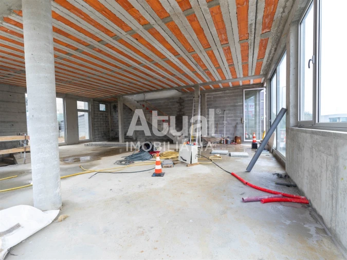 Armazém para Venda em Ferreiros e Gondizalves Foto 9