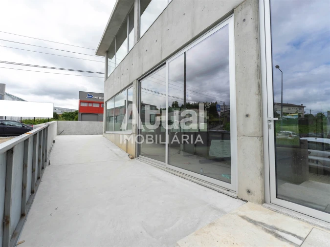 Armazém para Venda em Ferreiros e Gondizalves Foto 5