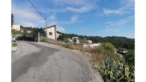 Terreno para Venda em Vila Nova de Famalicão e Calendário