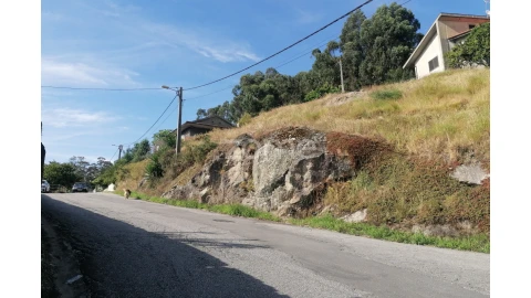 Terreno para Venda em Vila Nova de Famalicão e Calendário
