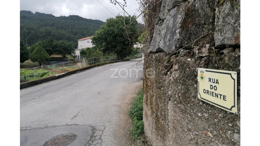 Terreno para Venda em Vila Nova de Famalicão e Calendário Foto 3
