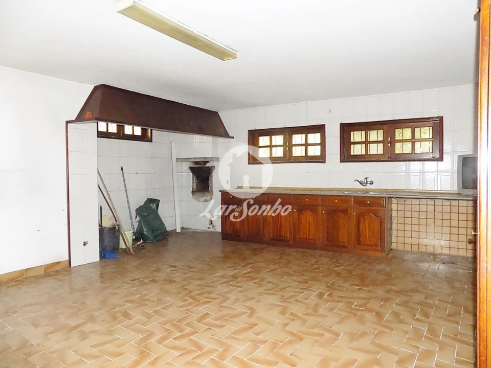 Moradia T5 para Venda em Roriz Foto 5