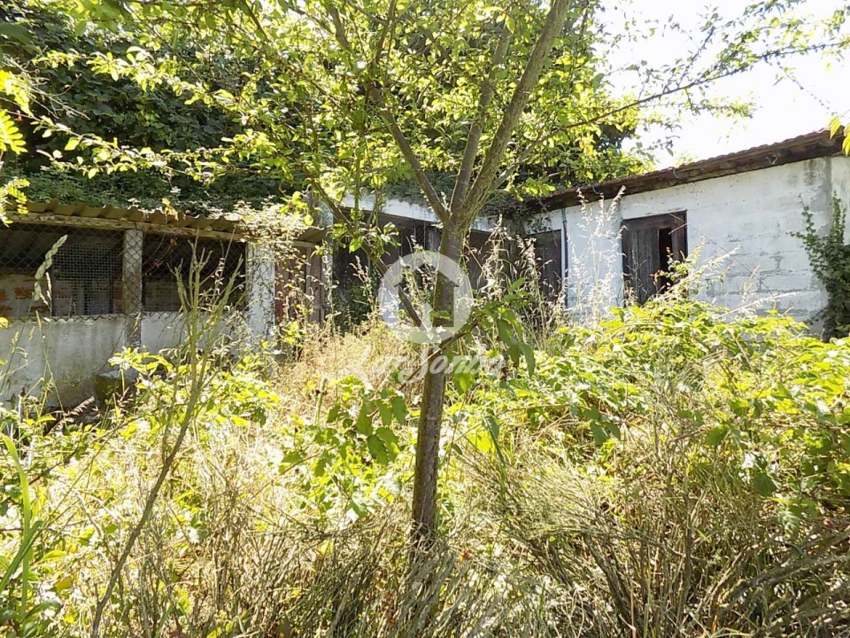 Moradia T5 para Venda em Roriz Foto 1