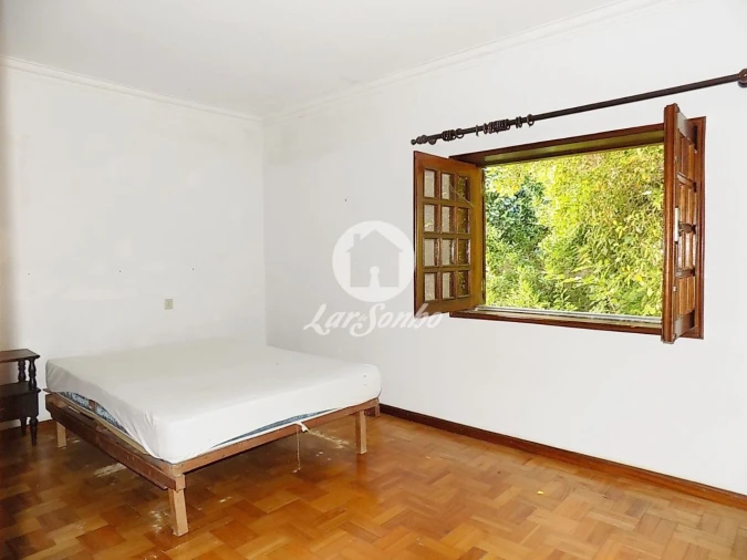 Moradia T5 para Venda em Roriz Foto 10