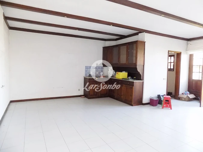 Moradia T5 para Venda em Roriz Foto 17