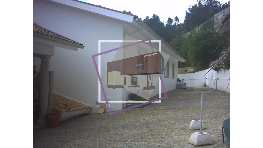 Moradia T3 para Venda em Portela e Extremo Foto 19