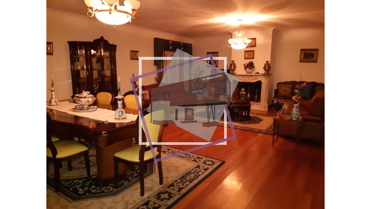 Moradia T3 para Venda em Portela e Extremo Foto 4