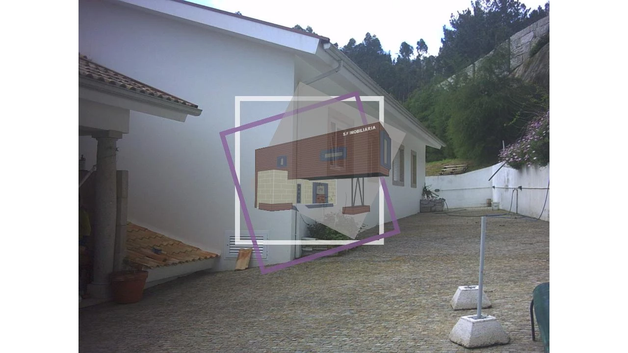 Moradia T3 para Venda em Portela e Extremo Foto 19