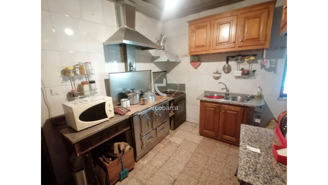 Moradia T2 para Venda em Gondoriz Foto 31