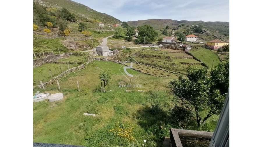 Moradia T2 para Venda em Gondoriz Foto 35