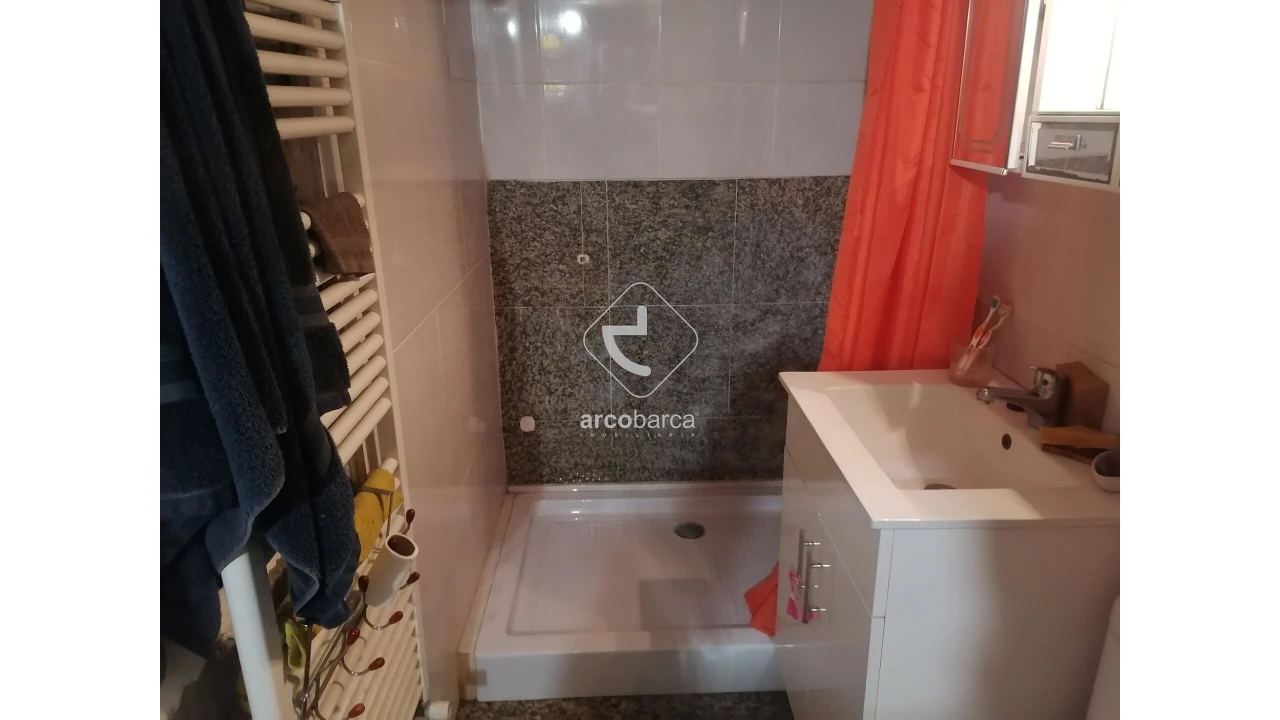 Moradia T2 para Venda em Gondoriz Foto 36