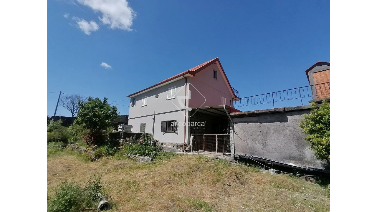 Moradia T2 para Venda em Gondoriz Foto 7