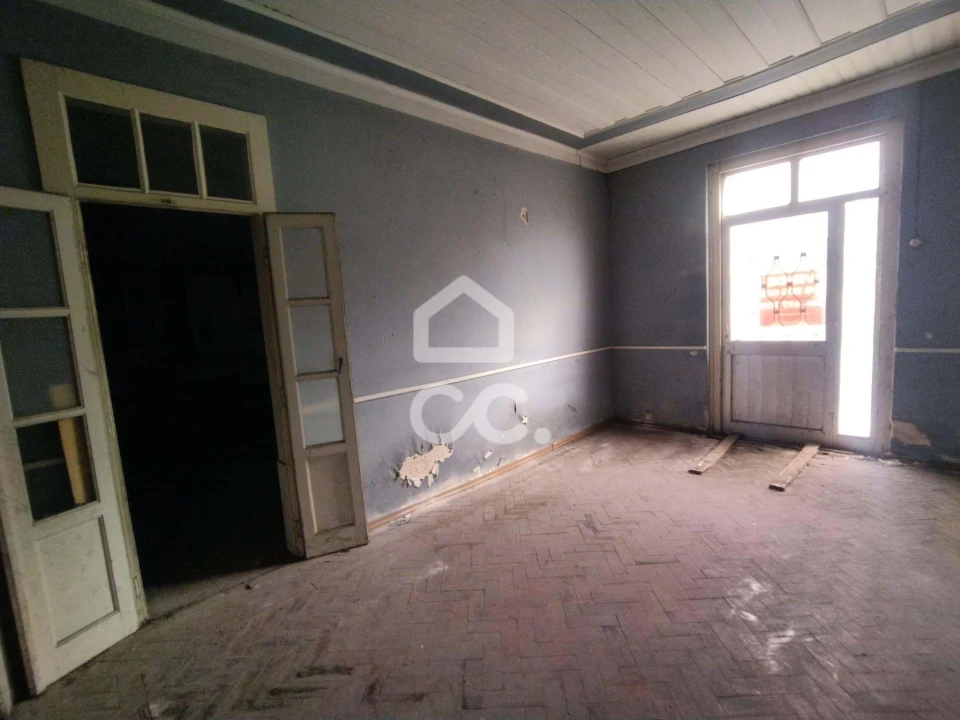 Moradia T3 para Venda em Vieira de Leiria Foto 3