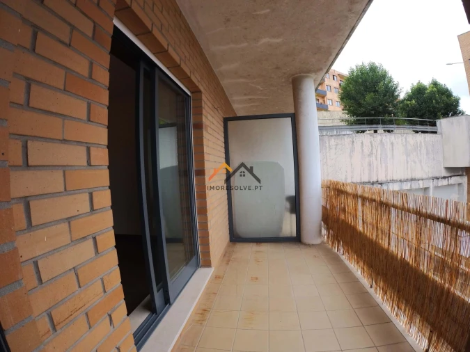 Apartamento T2 para Venda em Valongo Foto 30