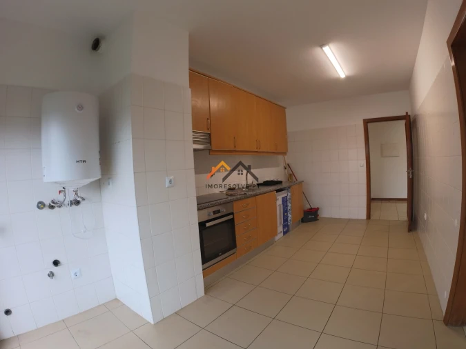 Apartamento T2 para Venda em Valongo Foto 35