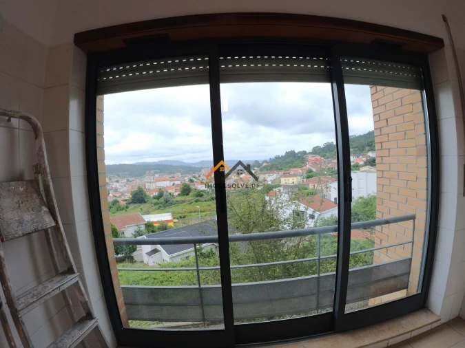 Apartamento T2 para Venda em Valongo Foto 33