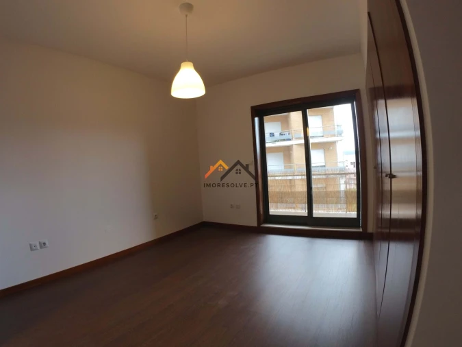 Apartamento T2 para Venda em Valongo Foto 18