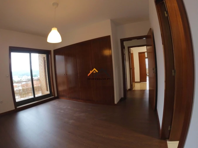 Apartamento T2 para Venda em Valongo Foto 20