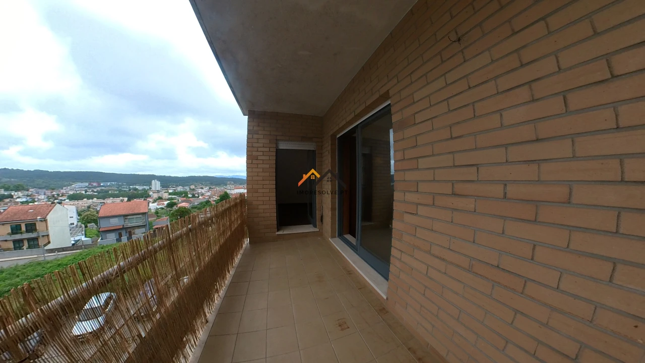 Apartamento T2 para Venda em Valongo Foto 41