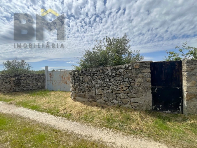 Quinta T0 para Venda em Alcains Foto 4